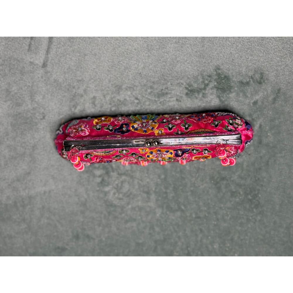 Pink Embroidered Satin Clutch Evening Bag Kiss Lock Boho Festival Statement Bag - Picture 10 of 11
